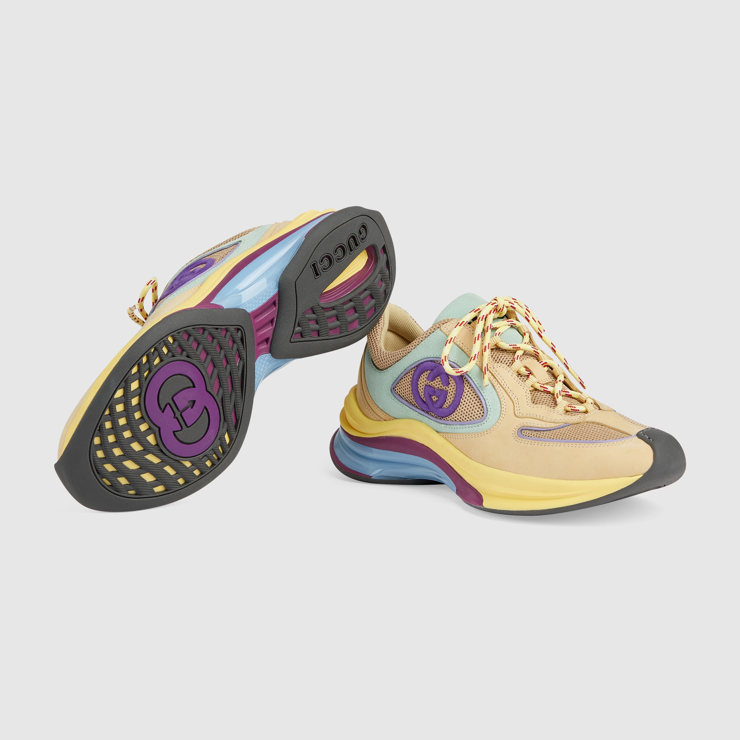 746939_AAB62_9342_015_100_0000_Light-Womens-Gucci-Run-trainer